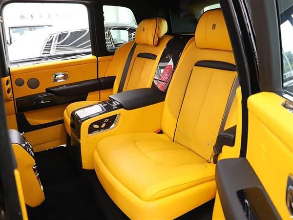 ������ 2020�� Black Badge