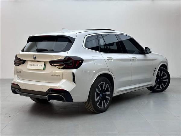 ����iX3 2024�� ������