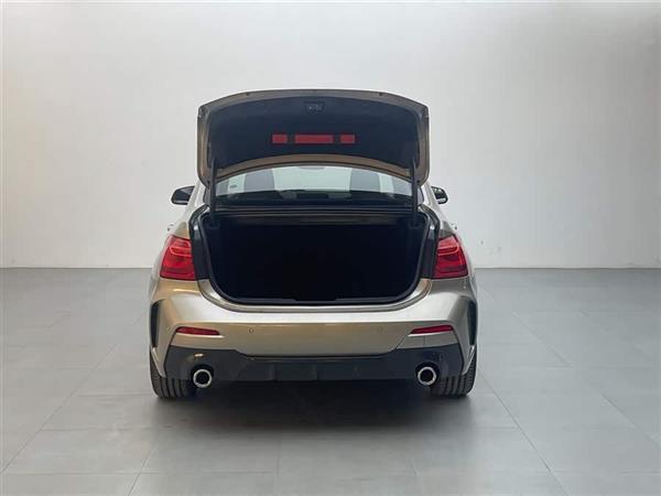 ����1ϵ 2021�� 120i M�˶���