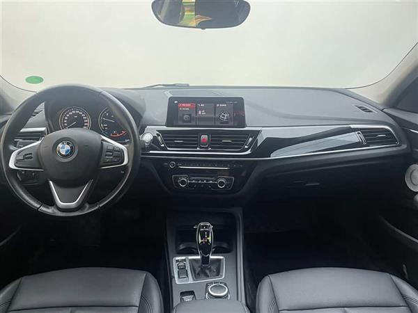 ����1ϵ 2021�� 120i M�˶���