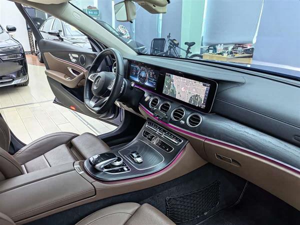 ����E�� 2018�� �Ŀ� E 200 L �˶���
