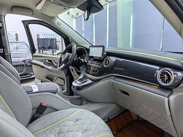 ���� 2023�� 2.0T ����� 7��