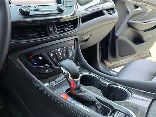 ������Plus 2018�� 20T ������Ӣ��