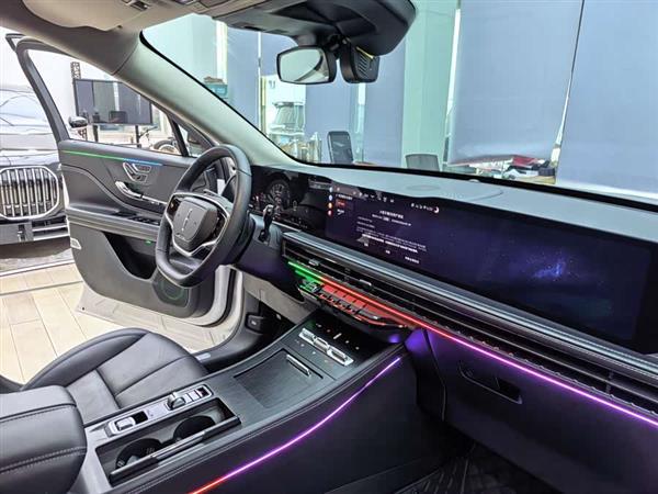 ð�ռ� 2025�� 2.0T ����������
