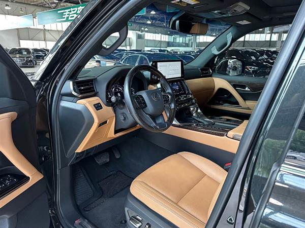 �׿���˹LX 2024�� 600 �����
