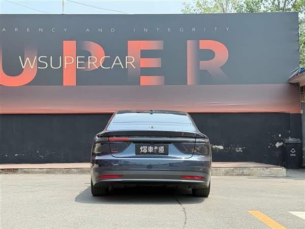 ε��ET7 2022�� 100kWh �׷���