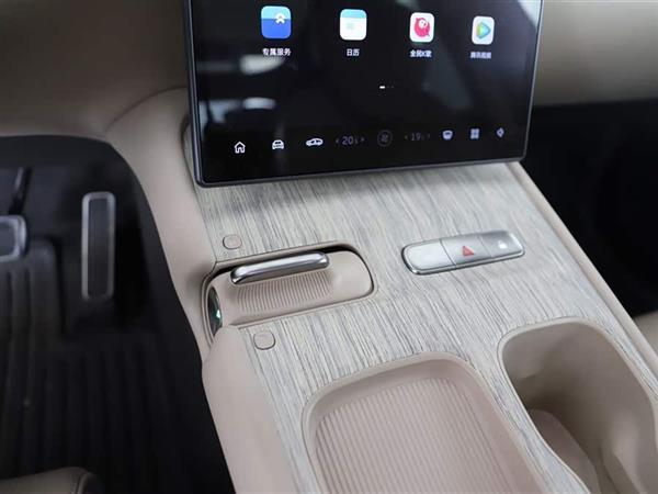 ε��ET7 2022�� 100kWh �׷���