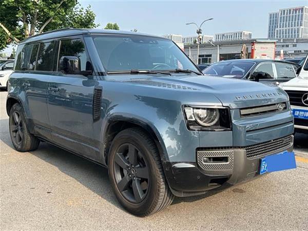·����ʿ 2023�� 110 3.0T P400 X-DYNAMIC HSE