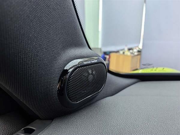 MINI 2023�� �Ŀ� 2.0T COOPER S ������