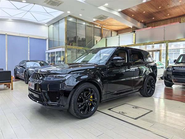 ��ʤ�˶� 2020�� 3.0 L6 HSE DYNAMIC