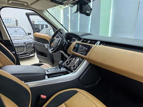 ��ʤ�˶� 2020�� 3.0 L6 HSE DYNAMIC