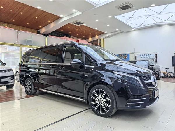 ����V�� 2022�� V 260 L ����������