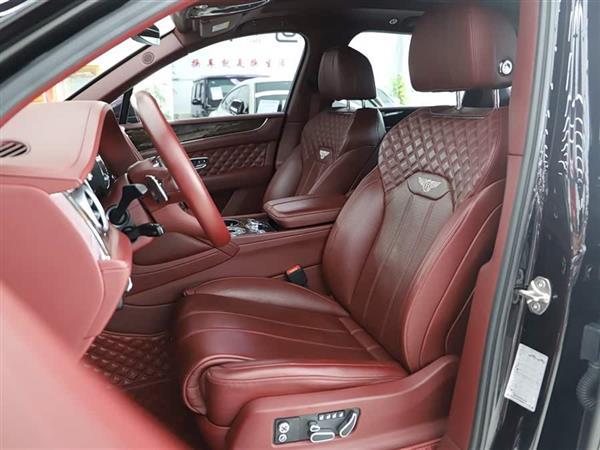 ��Խ 2022�� 4.0T V8