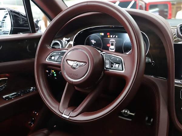 ��Խ 2022�� 4.0T V8