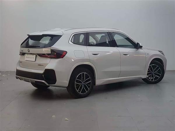 ����iX1 2025�� eDrive25L M�˶���װ