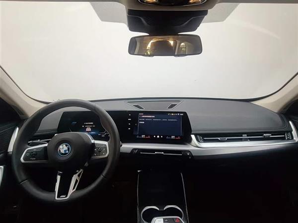����iX1 2025�� eDrive25L M�˶���װ