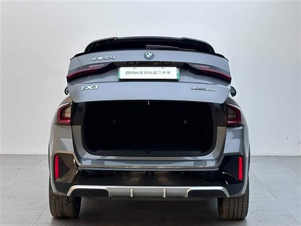 ����iX1 2023�� xDrive30L M�˶���װ