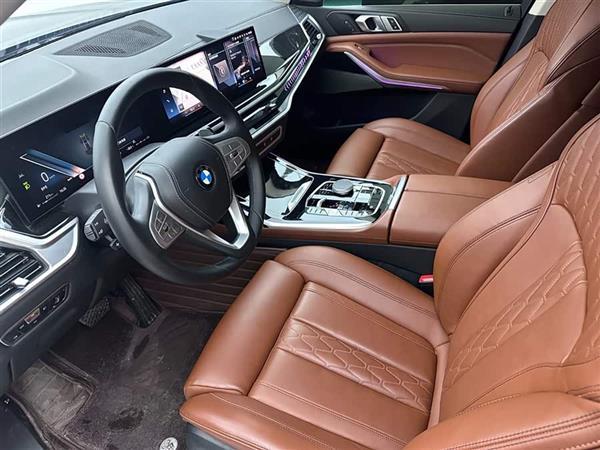 ����X7 2023�� xDrive40i �����ͺ�����װ