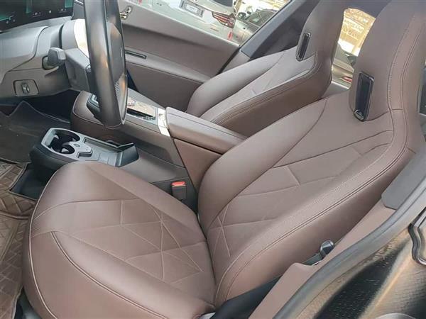 ����iX 2022�� xDrive40