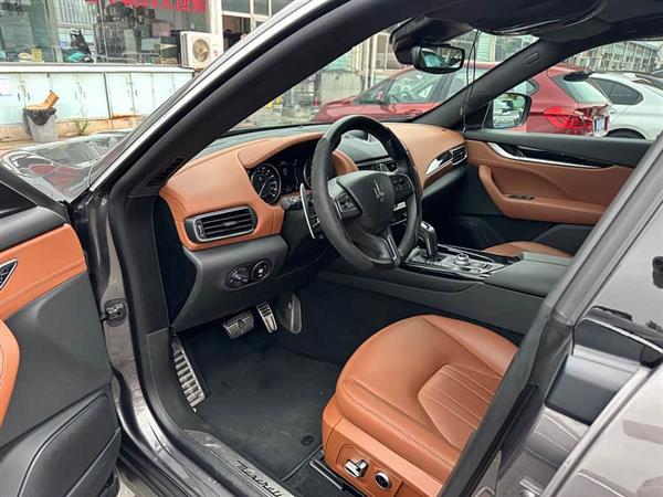 Levante 2022�� 2.0T GT��â��