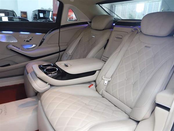 ���ͺ�S�� 2015�� S 400 4MATIC