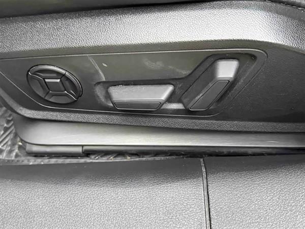 �µ�A6L 2021�� 45 TFSI quattro ��ѡ������