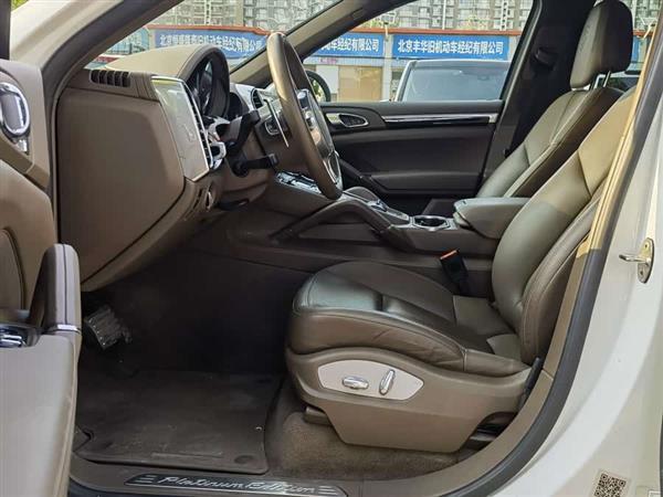 Cayenne 2014�� Cayenne Platinum Edition 3.0T