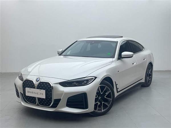 ����4ϵ 2022�� 425i Gran Coupe M�˶���װ