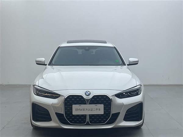 ����4ϵ 2022�� 425i Gran Coupe M�˶���װ