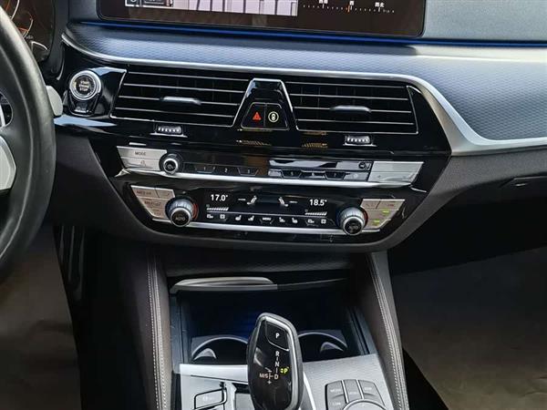 ����5ϵ(����) 2021�� �Ŀ� 540i ���а� M�˶���װ