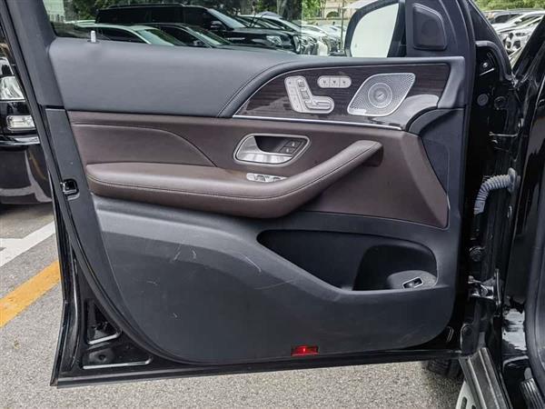 ����GLS 2022�� �Ŀ� GLS 450 4MATIC ������