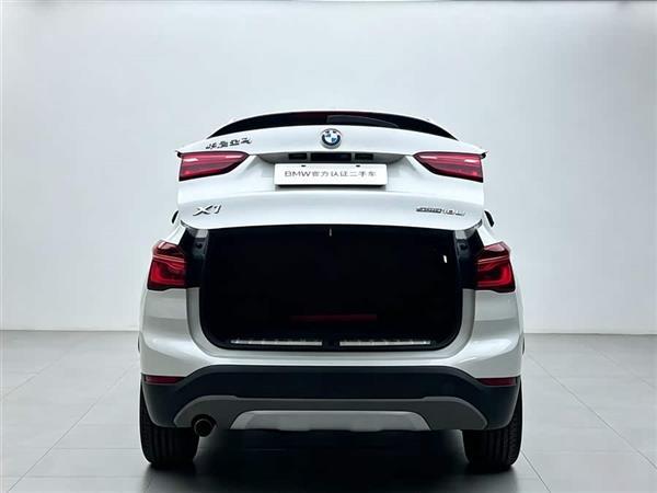 ����X1 2018�� sDrive18Li ������