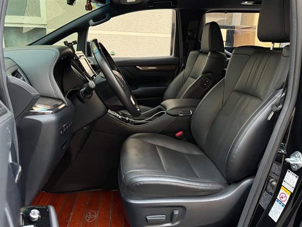 ������ 2019�� ˫�� 2.5L HV����