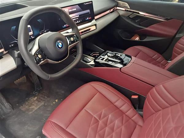 ����i5 2024�� eDrive 35L  ������װ
