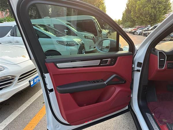 Cayenne����Դ 2023�� Cayenne E-Hybrid 2.0T �����