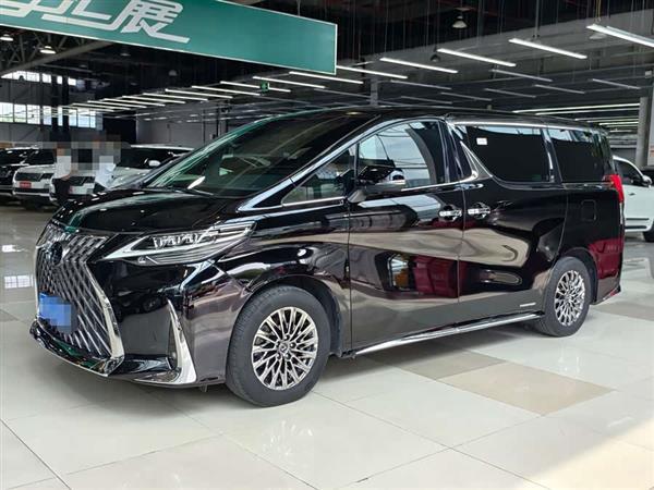 �׿���˹LM 2020�� 300h �������Ű�