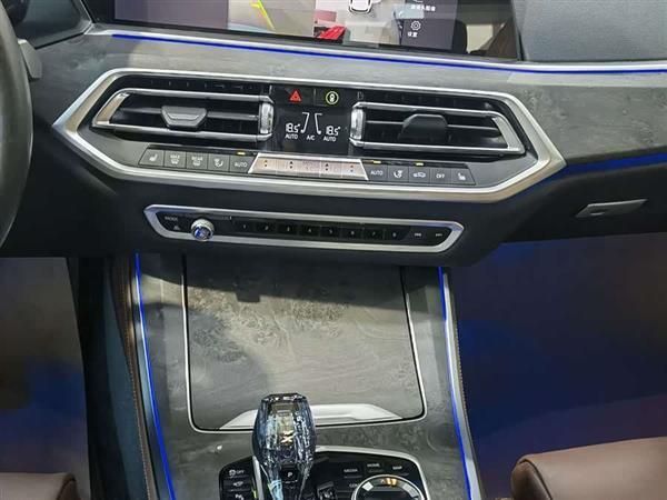 ����X5(����) 2020�� xDrive40i M�˶���װ
