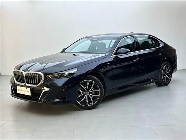 ����i5 2025�� eDrive 35L M�˶���װ