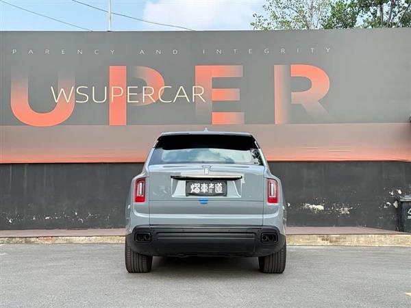 ������ 2020�� Black Badge