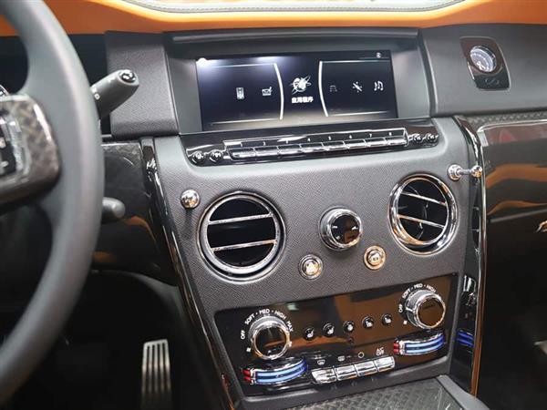 ������ 2020�� Black Badge