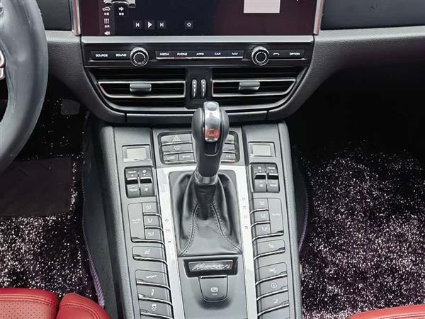 Macan 2018�� Macan 2.0T