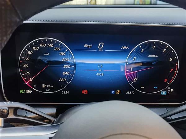 ����GLC 2025�� �Ŀ� GLC 300 L 4MATIC ������ 5��