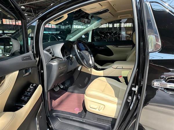 ������ 2020�� ˫�� 2.5L HV����