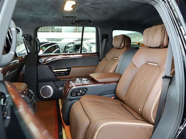 ����������ҫ 2022�� 4.0T ����콢�� 4��