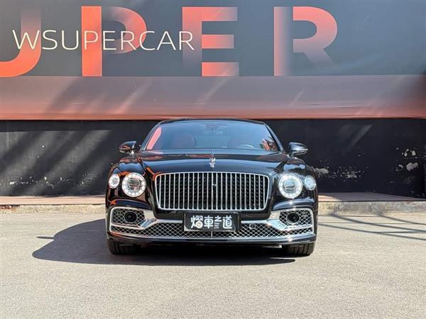 �ɳ� 2023�� 4.0T V8 �ŶȰ�