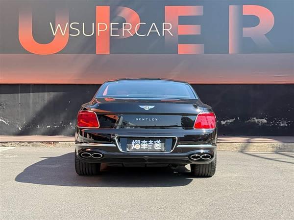 �ɳ� 2023�� 4.0T V8 �ŶȰ�