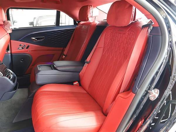 �ɳ� 2023�� 4.0T V8 �ŶȰ�