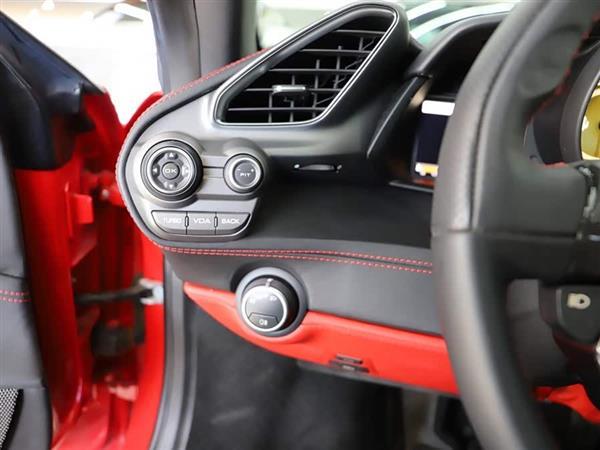 ������488 2015�� 488 GTB