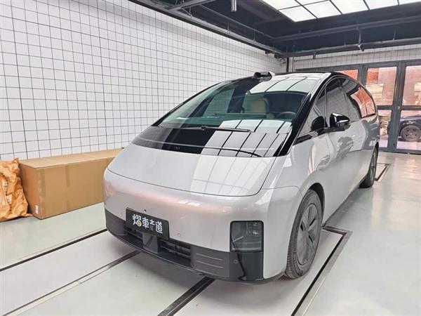 ����MEGA 2024�� Ultra