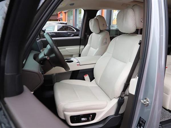����MEGA 2024�� Ultra